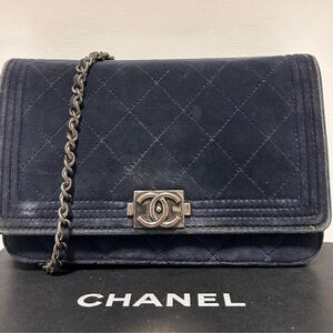 Chanel Navy Boy Velvet WOC